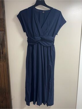 NWOT SHEIN Navy Twist-Front V‑Neck Midi Dress